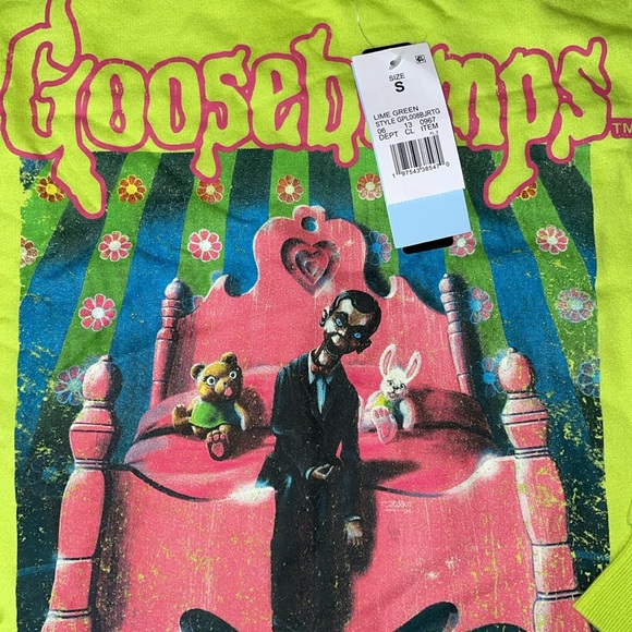 Goosebumps Women’s Neon Green “Slappy” Pullover Sweatshirt - Picture 5 of 6